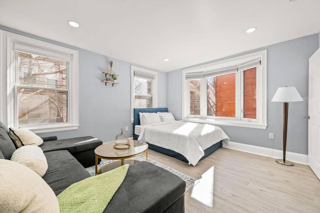 New! Cozy Apt In Center City! Filadélfia Exterior foto