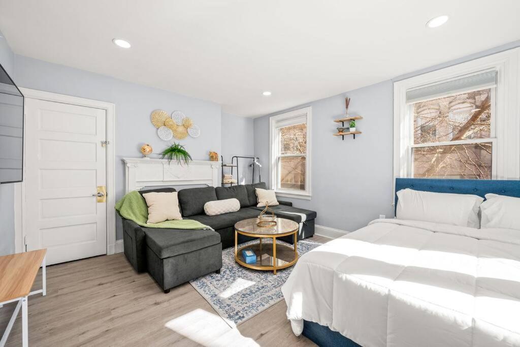 New! Cozy Apt In Center City! Filadélfia Exterior foto